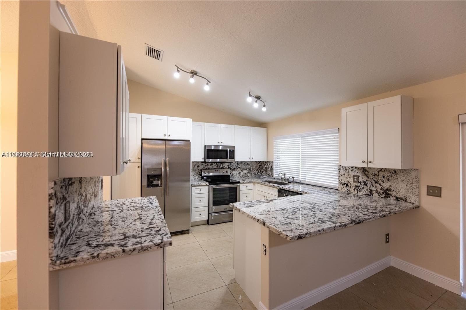 9815 NW 43rd St # 0, Sunrise, FL 33351 — zdjęcie 2