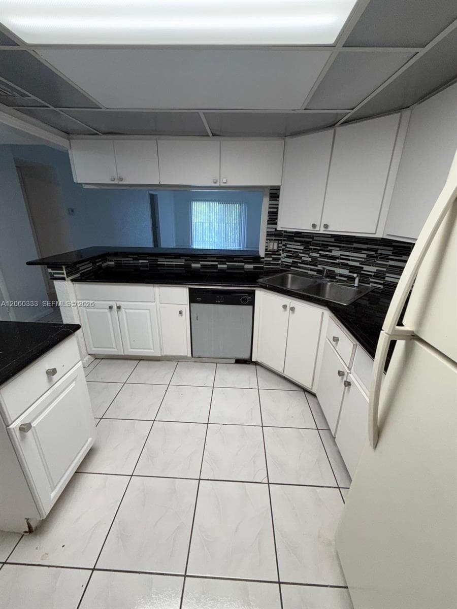 3300 Spanish Moss Ter # 412, Lauderhill, FL 33319 — zdjęcie 2