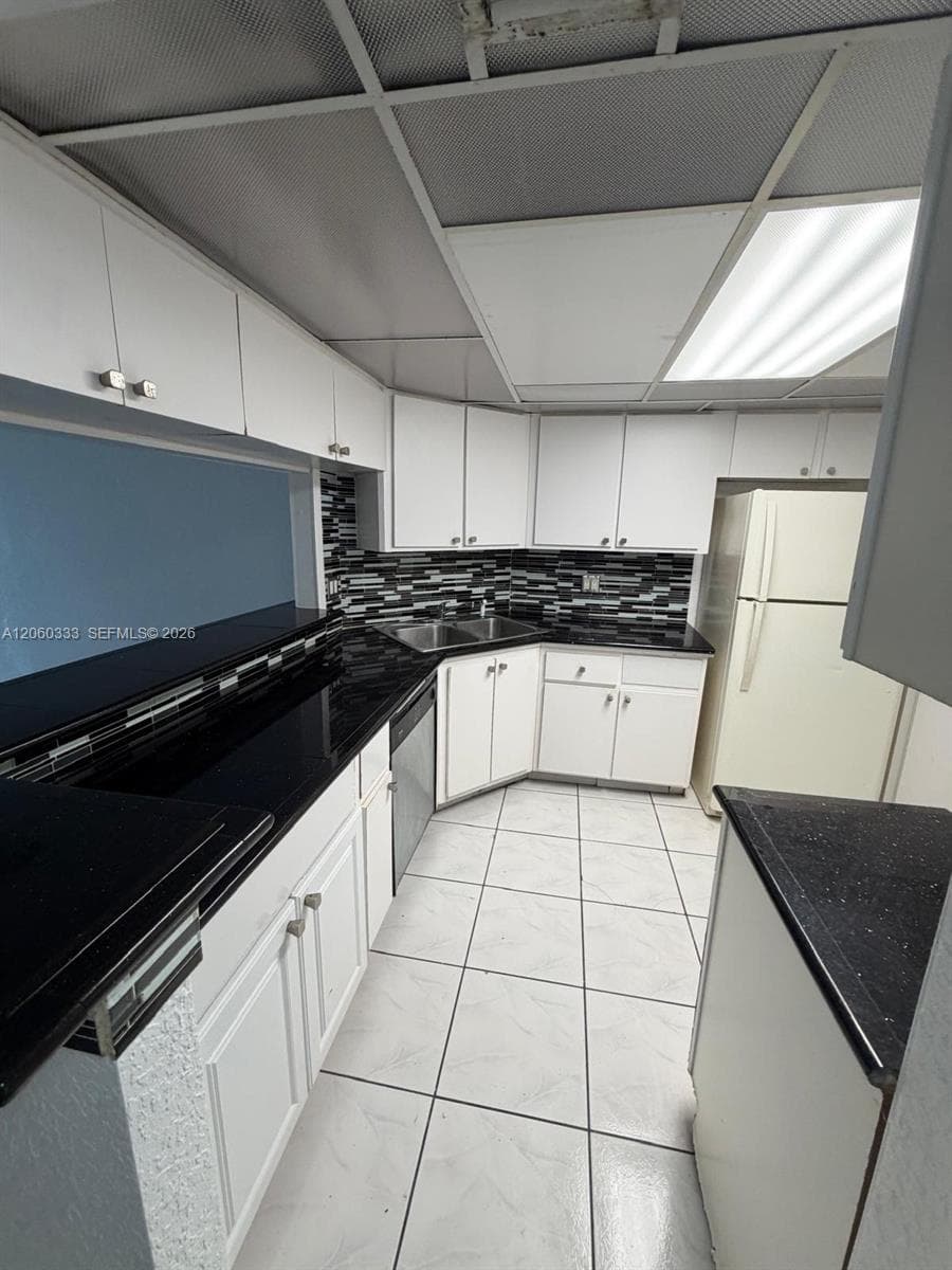 3300 Spanish Moss Ter # 412, Lauderhill, FL 33319 — zdjęcie 4