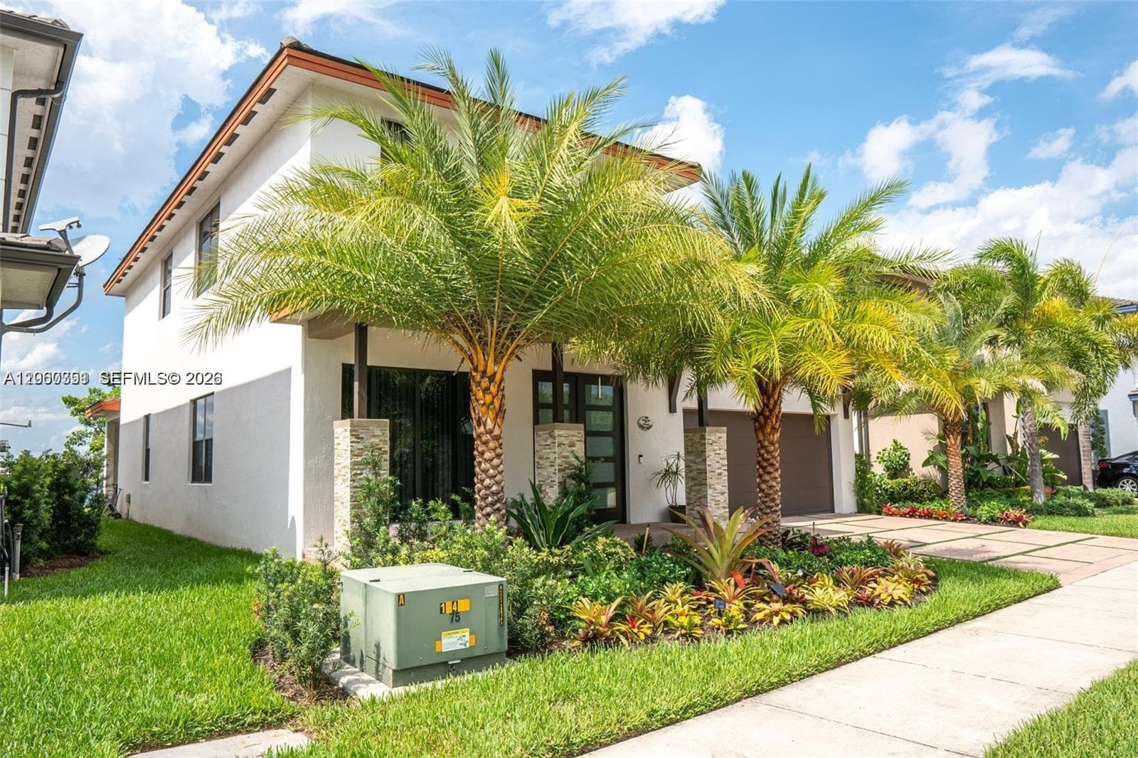 8981 NW 154th Ter # 8981, Miami Lakes, FL 33018 — zdjęcie 2