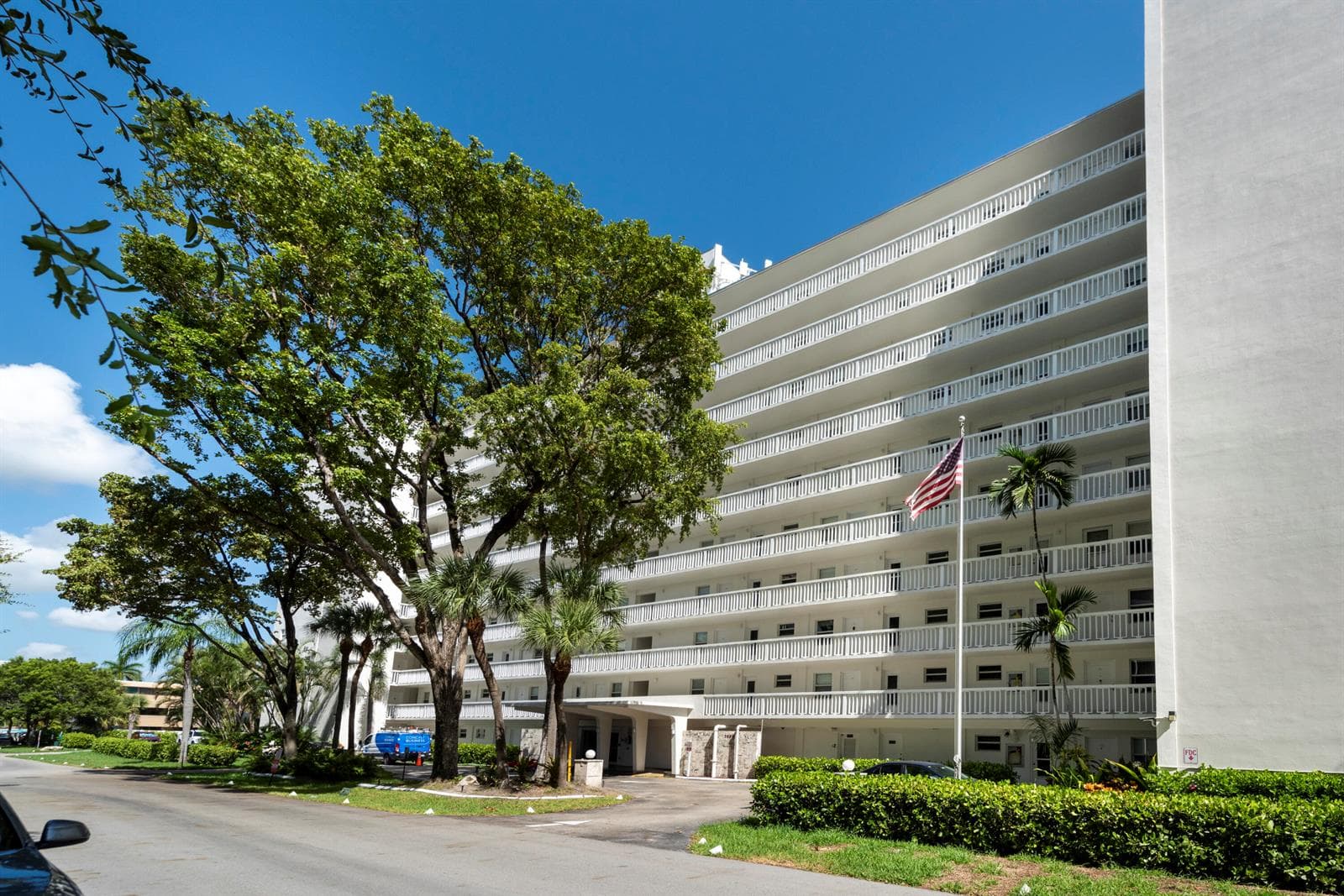 2555 NE 11th Street # 803, Fort Lauderdale, FL 33304
