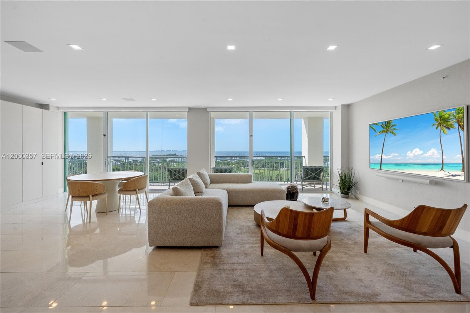 3400 SW 27th Ave # 802, Miami, FL 33133
