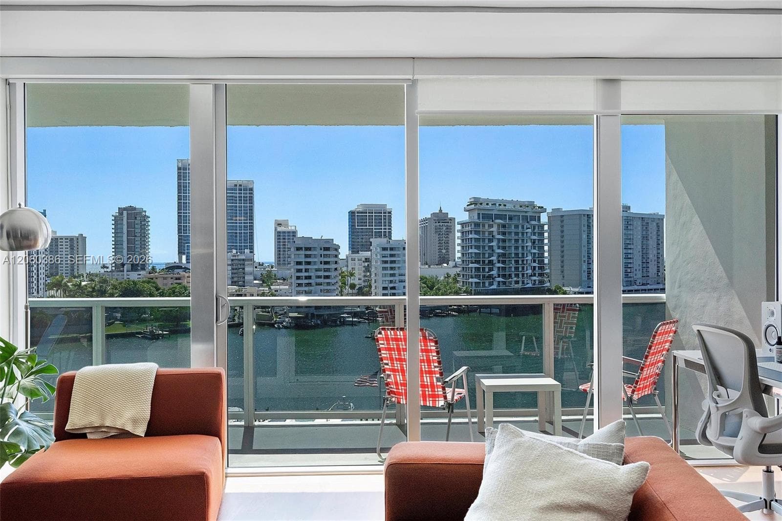 900 Bay Dr # 716+Dock Slip available, Miami Beach, FL 33141 — zdjęcie 3