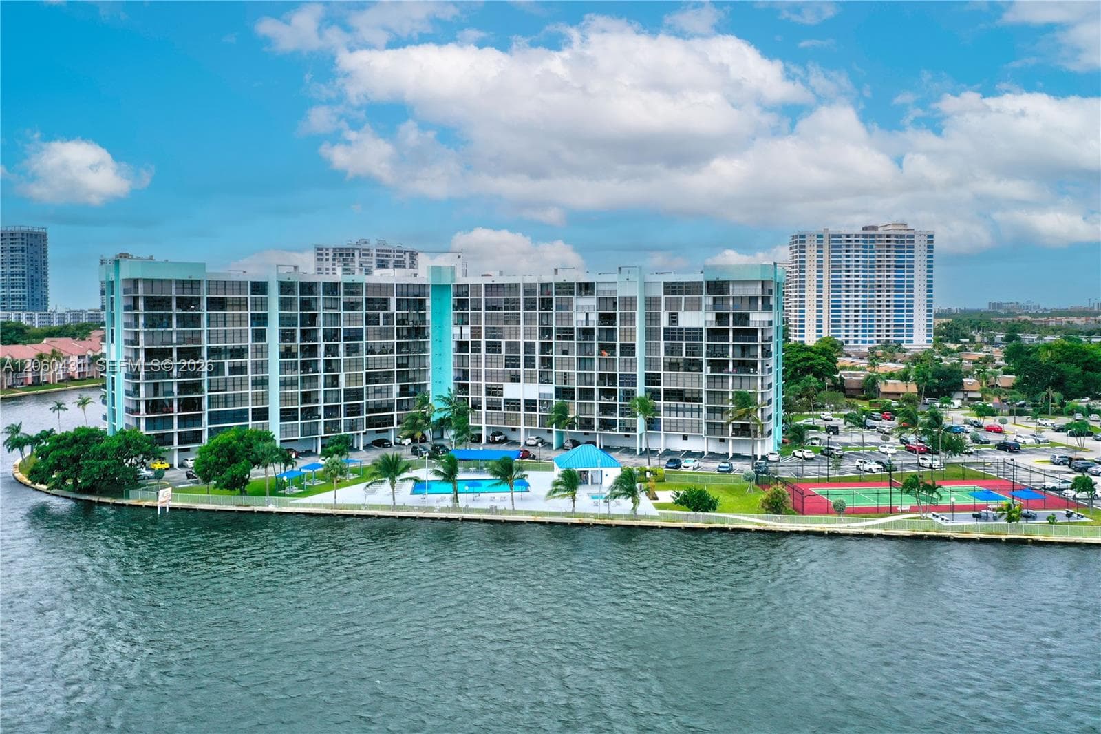 200 Leslie Dr # 329, Hallandale Beach, FL 33009