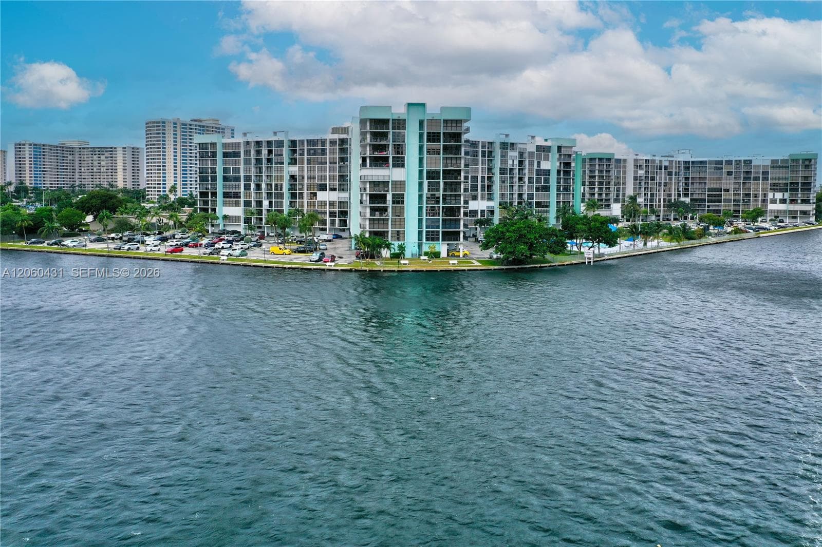 200 Leslie Dr # 329, Hallandale Beach, FL 33009 — zdjęcie 4