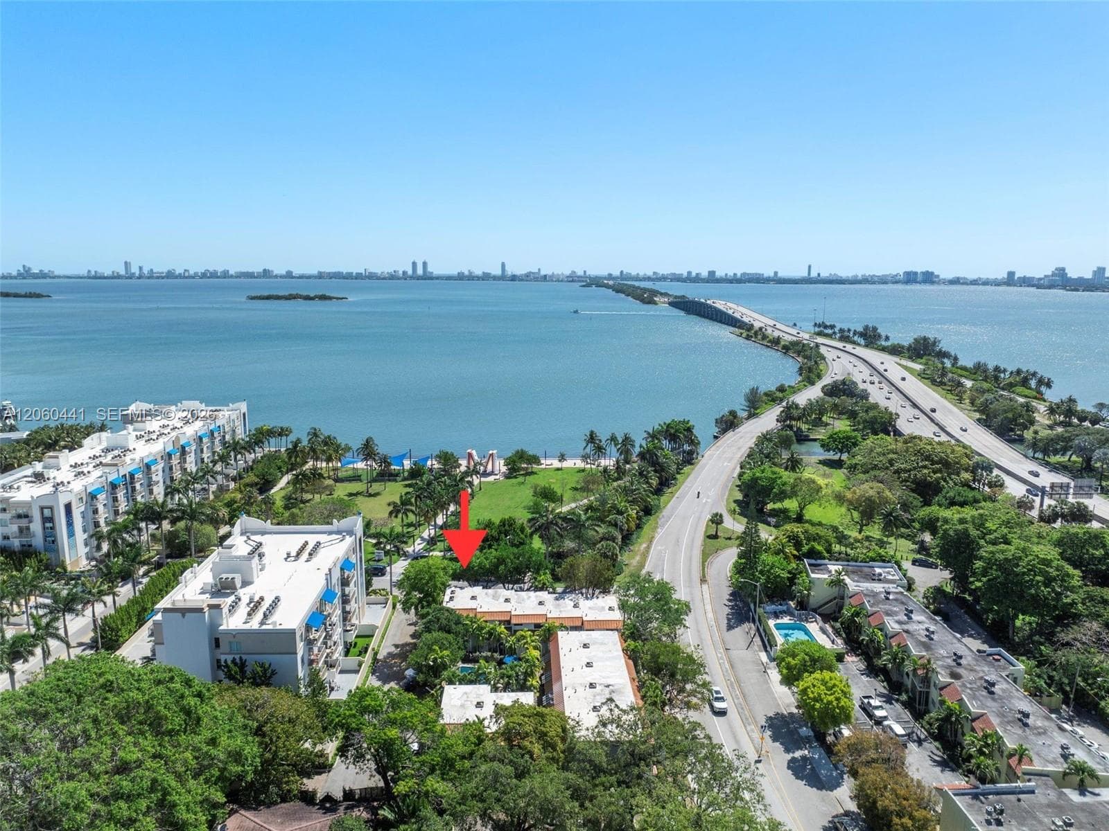 3808 NE 6th Ave # 1, Miami, FL 33137 — zdjęcie 2