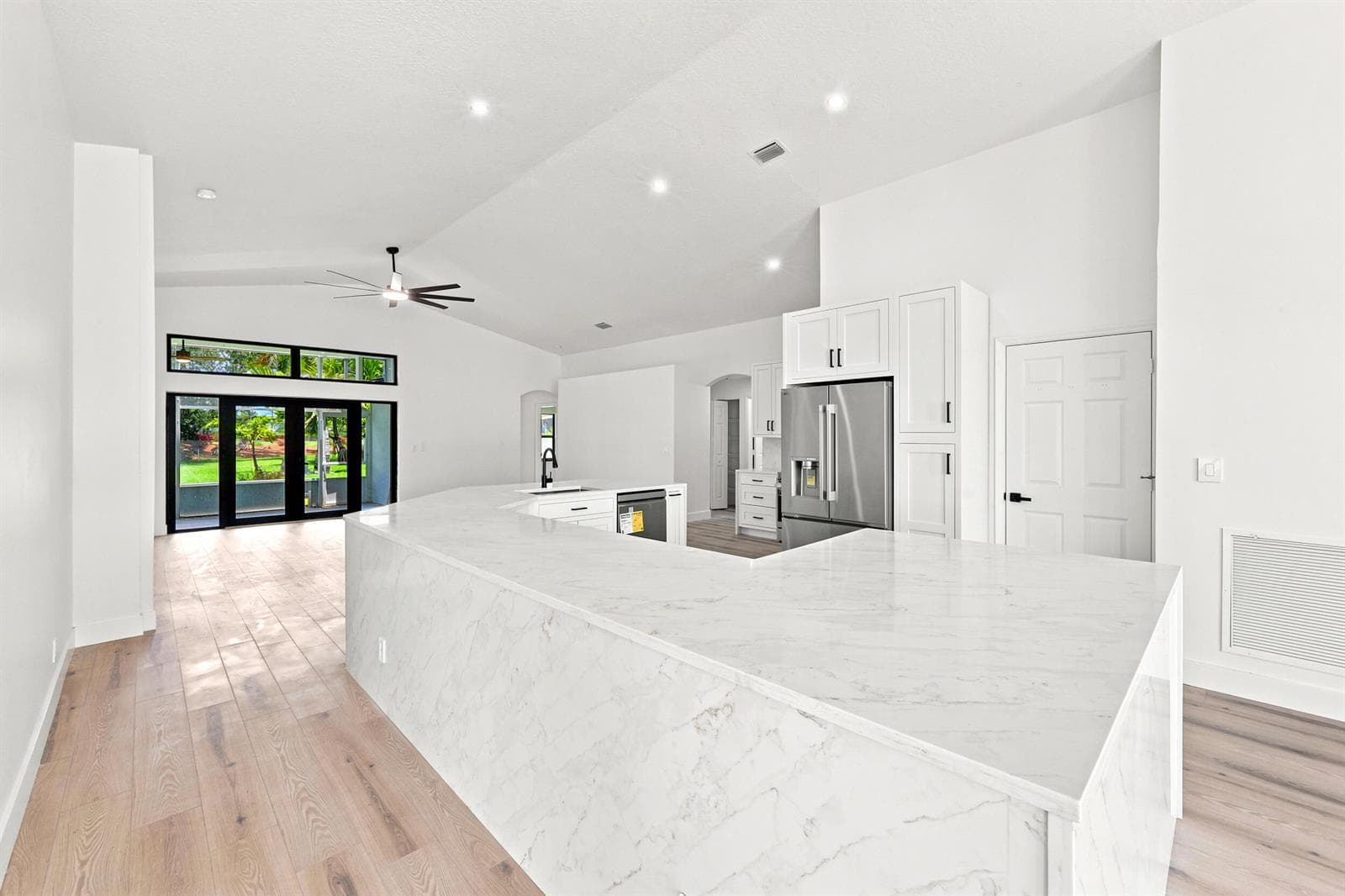 15931 CANOSA Court, Wellington, FL 33414 — zdjęcie 5