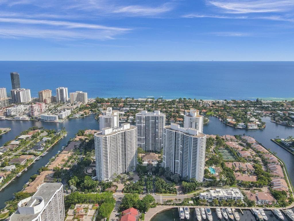 21205 Yacht Club Dr # 1502, Aventura, FL 33180 — zdjęcie 2