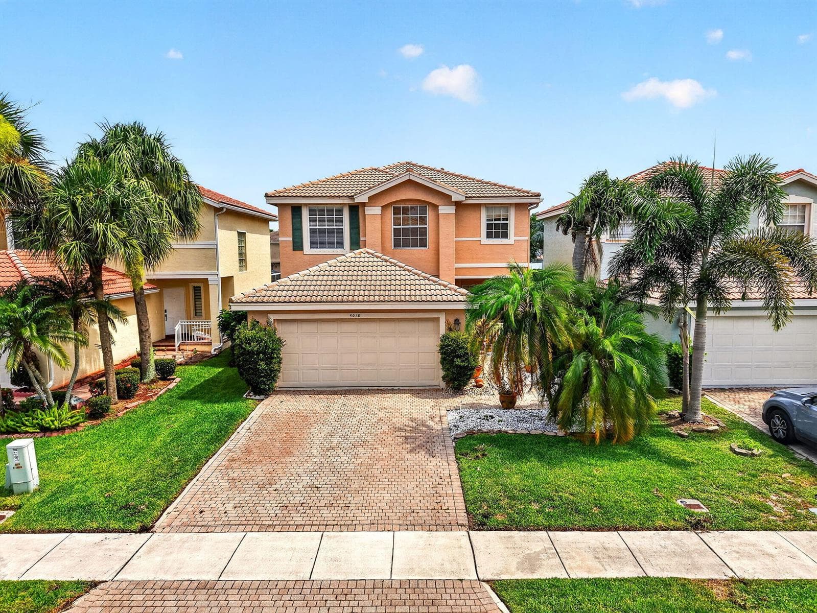 5018 Starblaze Drive, FL 33463