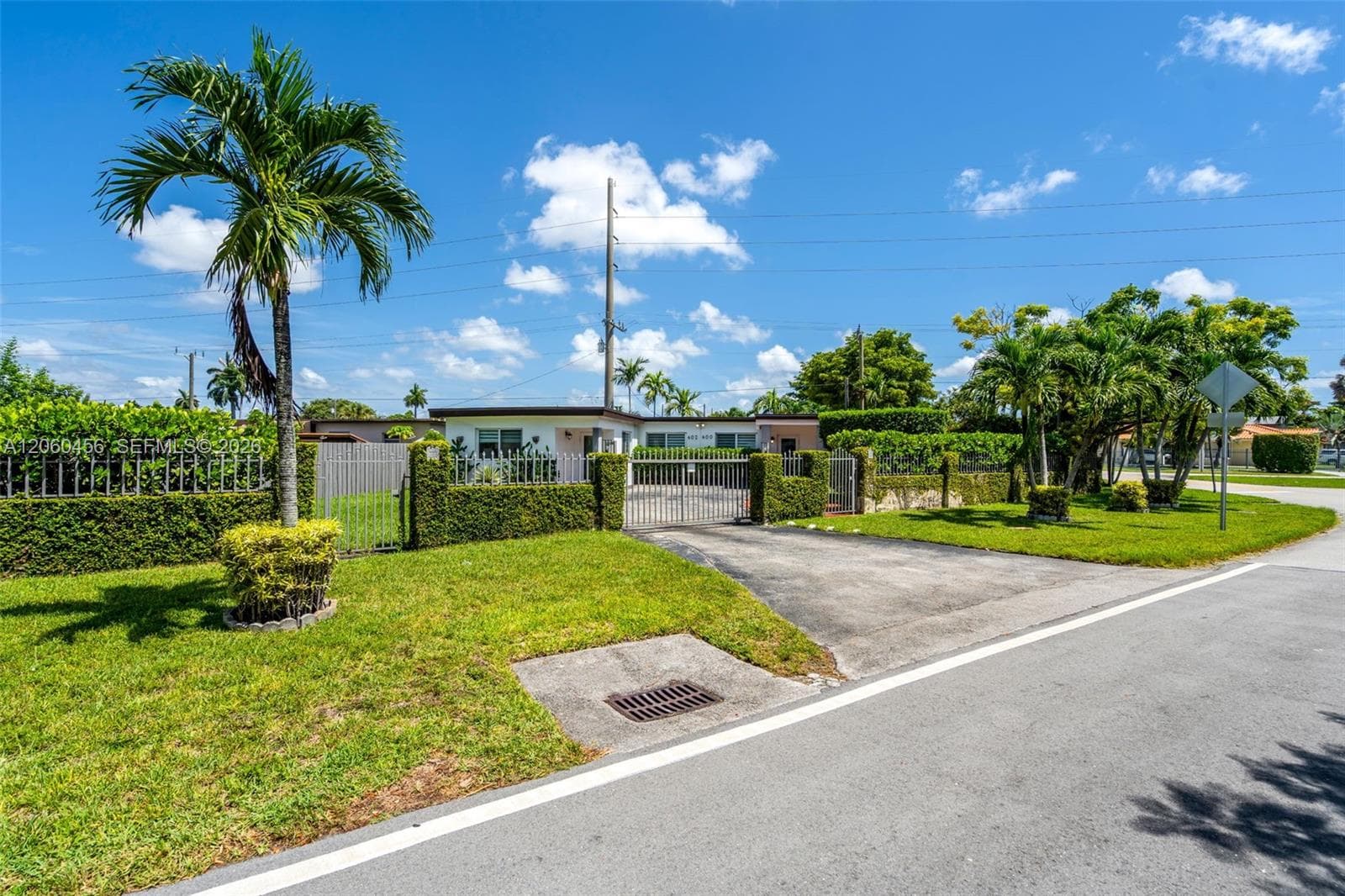 400 Central Blvd, Miami, FL 33144 — zdjęcie 2