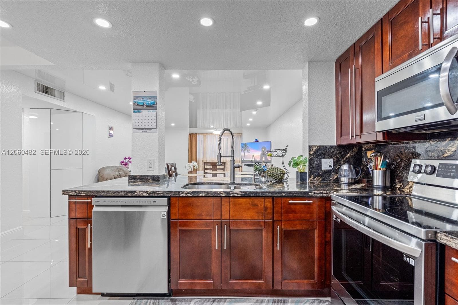 301 NE 14th Ave # 207, Hallandale Beach, FL 33009