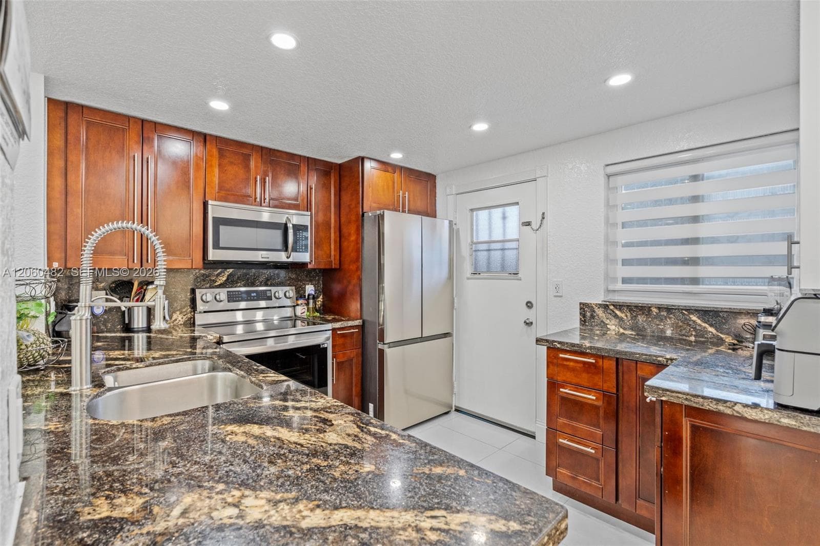 301 NE 14th Ave # 207, Hallandale Beach, FL 33009 — zdjęcie 5