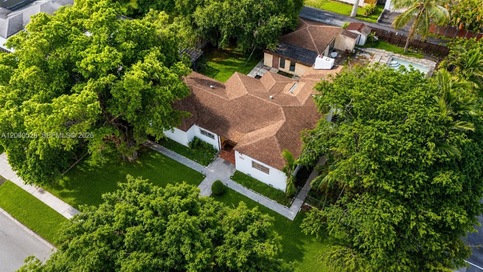 2619 Arthur St, Hollywood, FL 33020 — zdjęcie 2