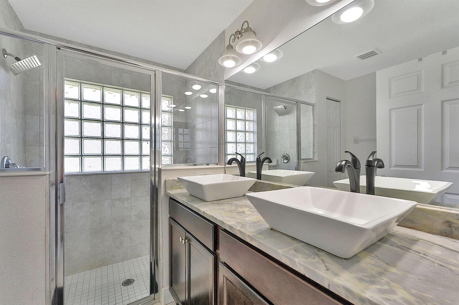 9728 STARBOARD Drive, Fort Pierce, FL 34945 — zdjęcie 5