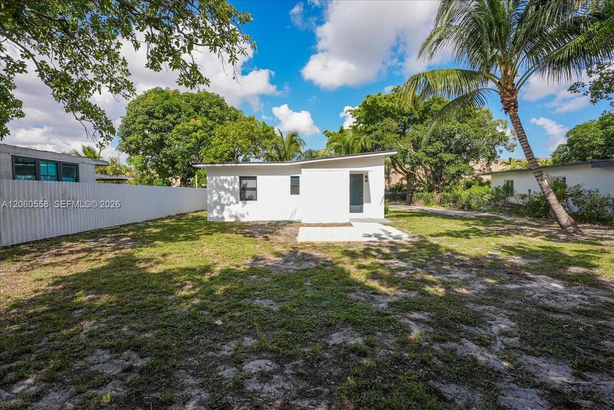 14035 NW 6th Ave, North Miami, FL 33168 — zdjęcie 5