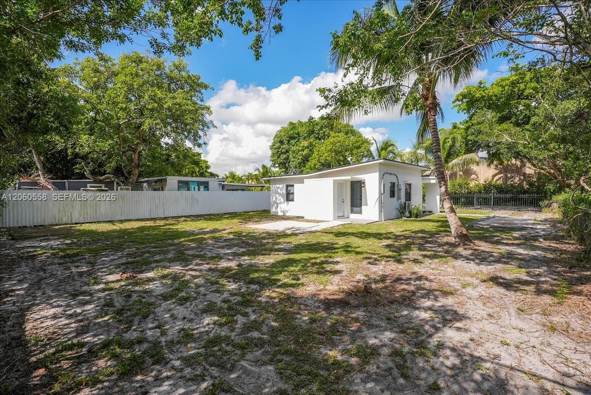 14035 NW 6th Ave, North Miami, FL 33168 — zdjęcie 4