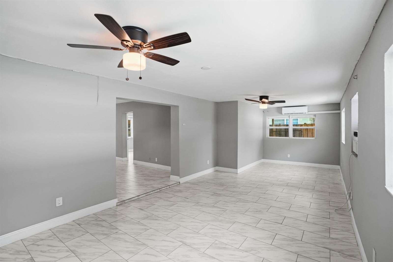 1751 LAUDERDALE MANOR Drive, Fort Lauderdale, FL 33311 — zdjęcie 4