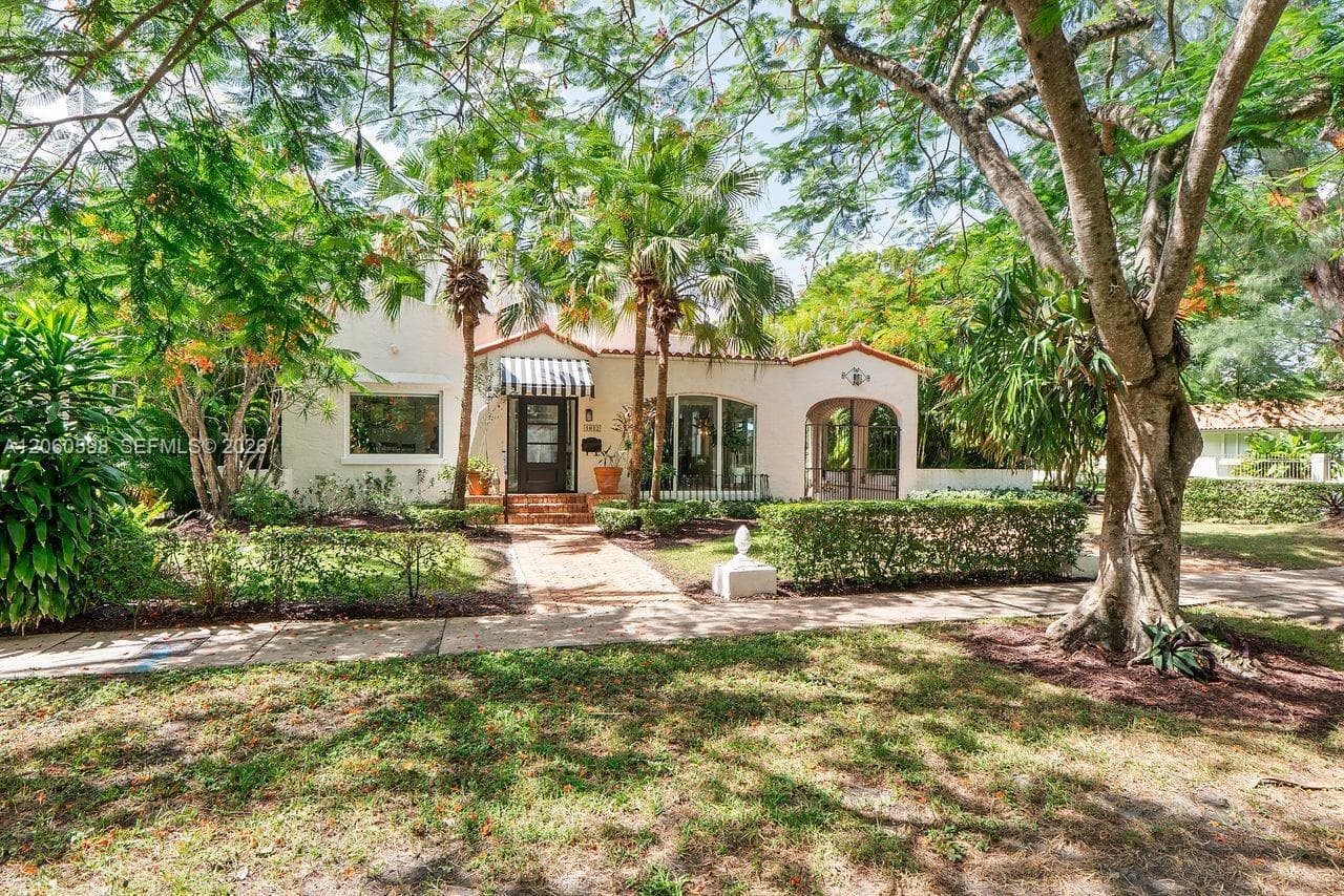 1042 Sorolla Ave, Coral Gables, FL 33134 — zdjęcie 4