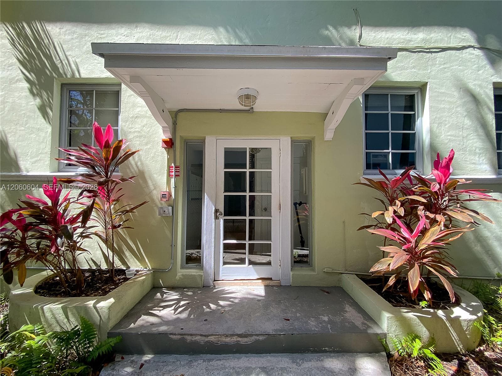 1561 Lenox Ave # 3, Miami Beach, FL 33139 — zdjęcie 2