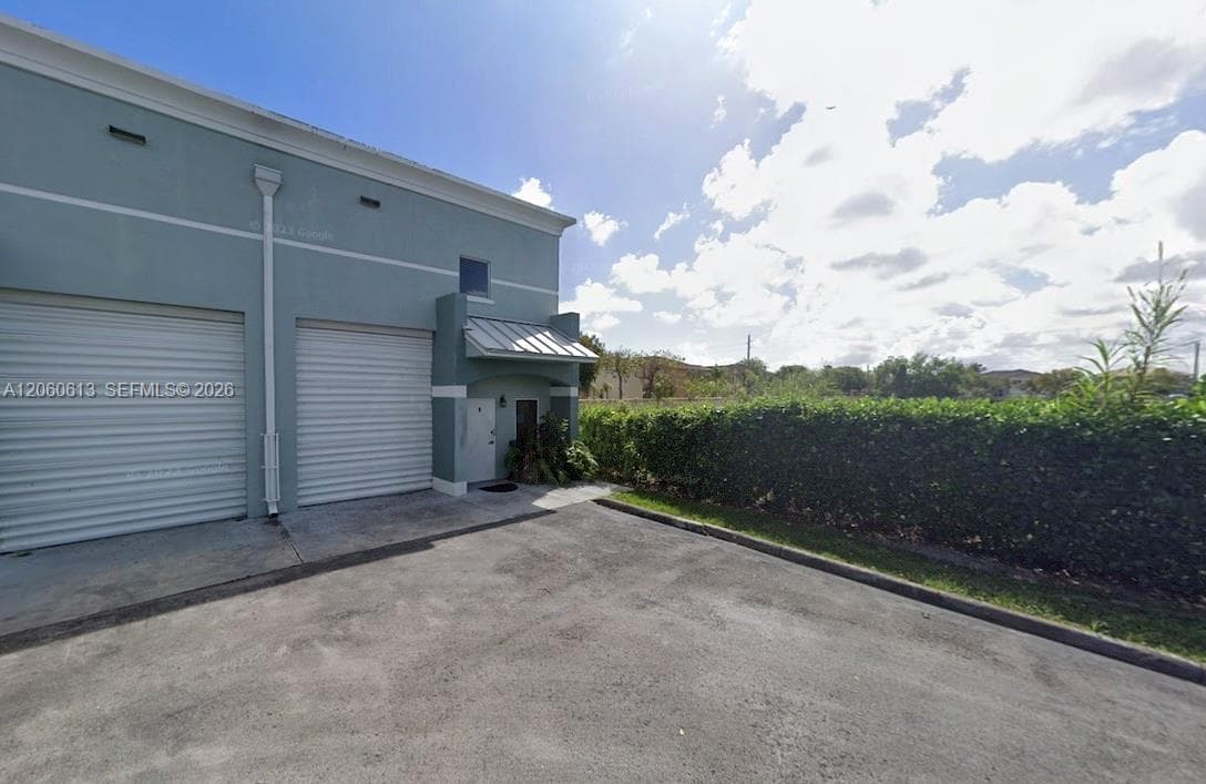 13100 SW 134th St # 8, Miami, FL 33186 — zdjęcie 2