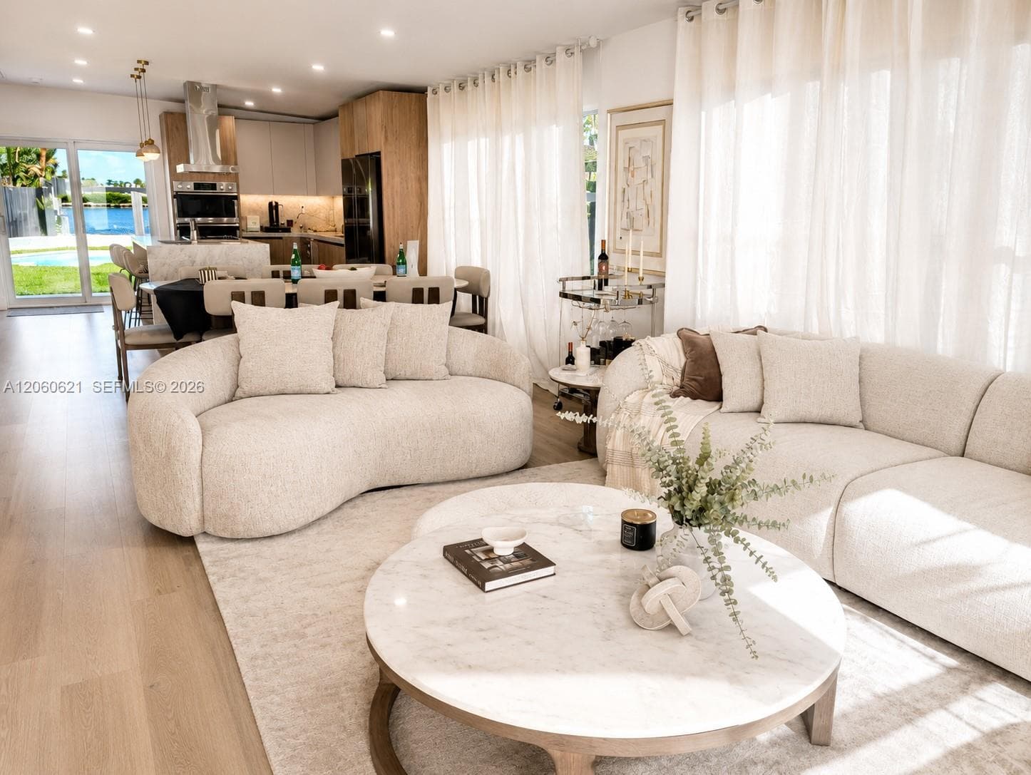 2416 NE 19th Ter, Wilton Manors, FL 33305 — zdjęcie 3