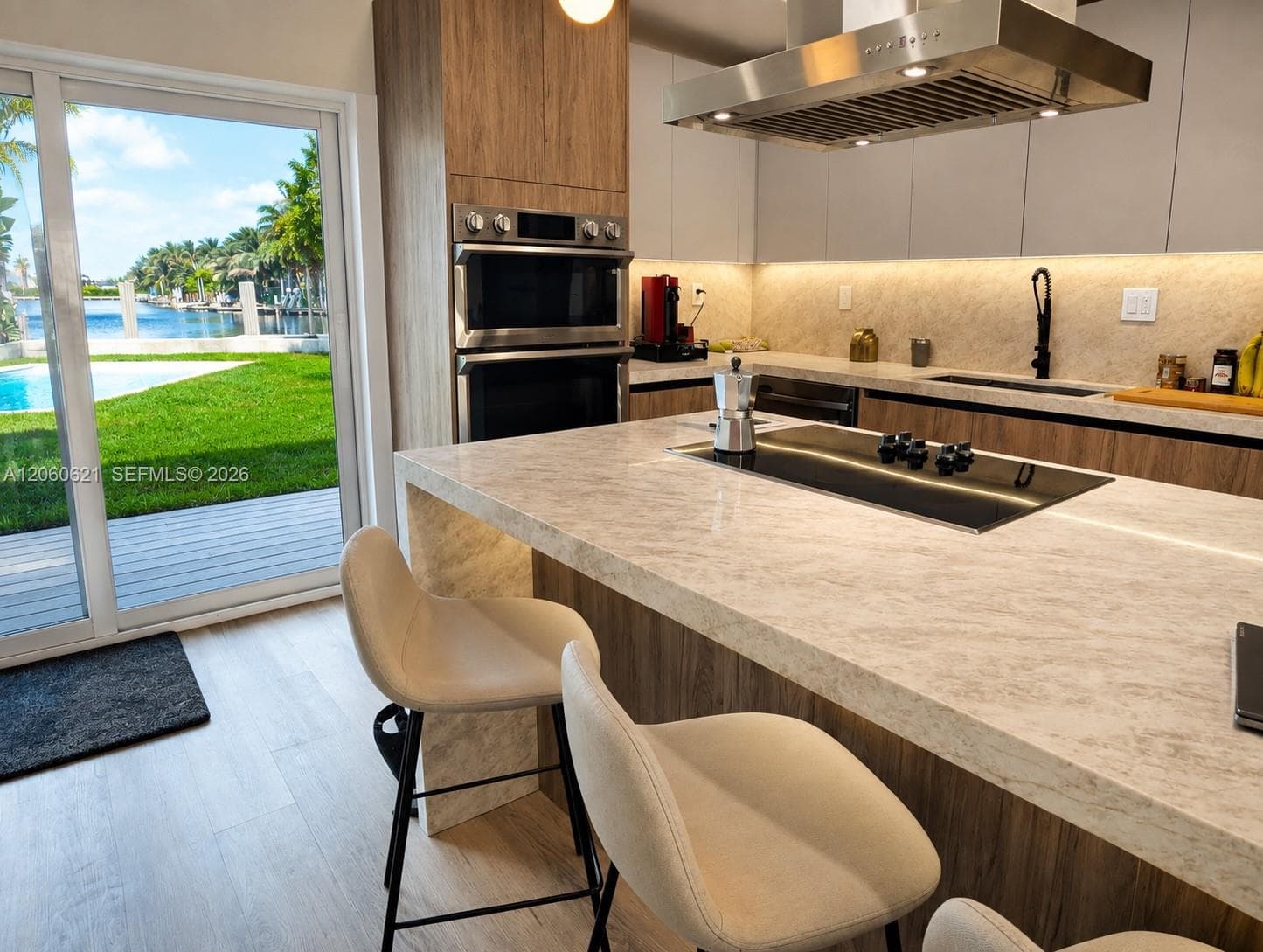 2416 NE 19th Ter, Wilton Manors, FL 33305 — zdjęcie 4