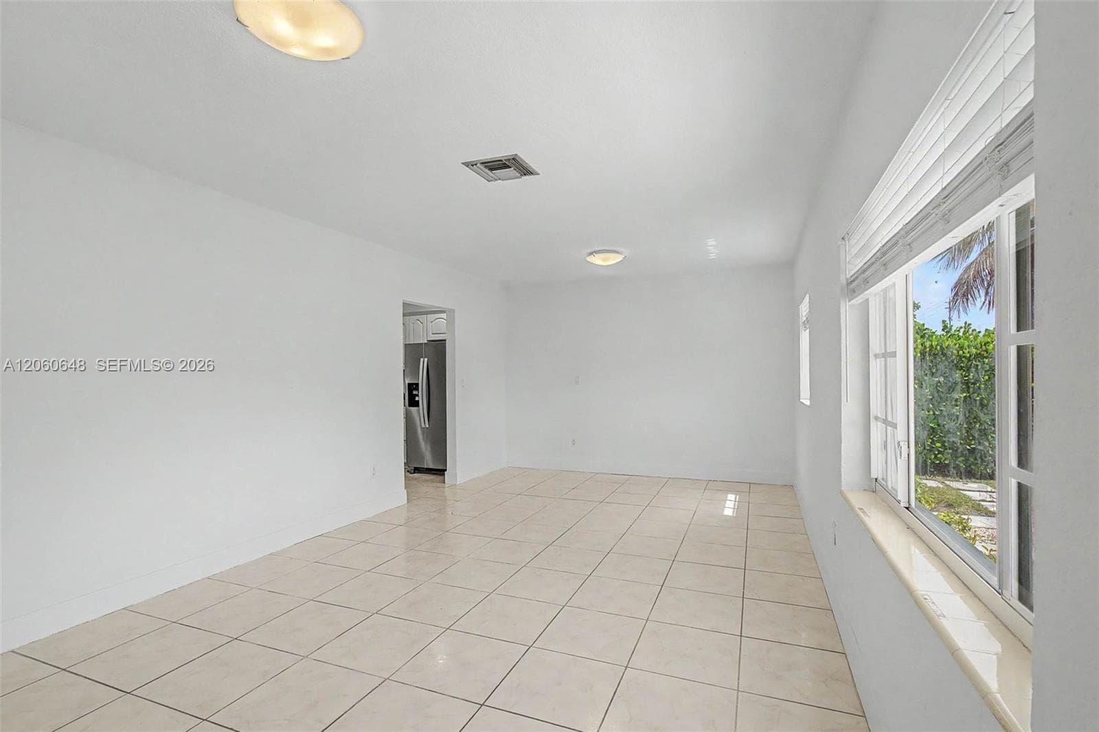 5360 W 2nd Ave, Hialeah, FL 33012 — zdjęcie 3