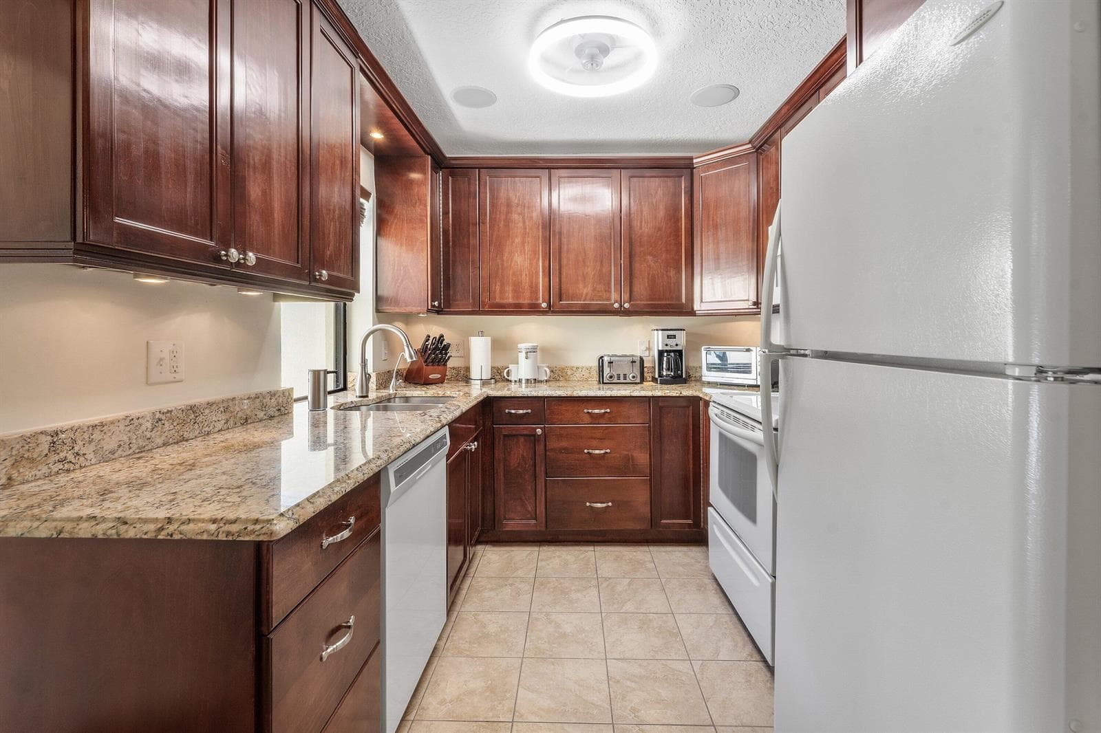 141 Date Palm Drive, Lake Park, FL 33403 — zdjęcie 3