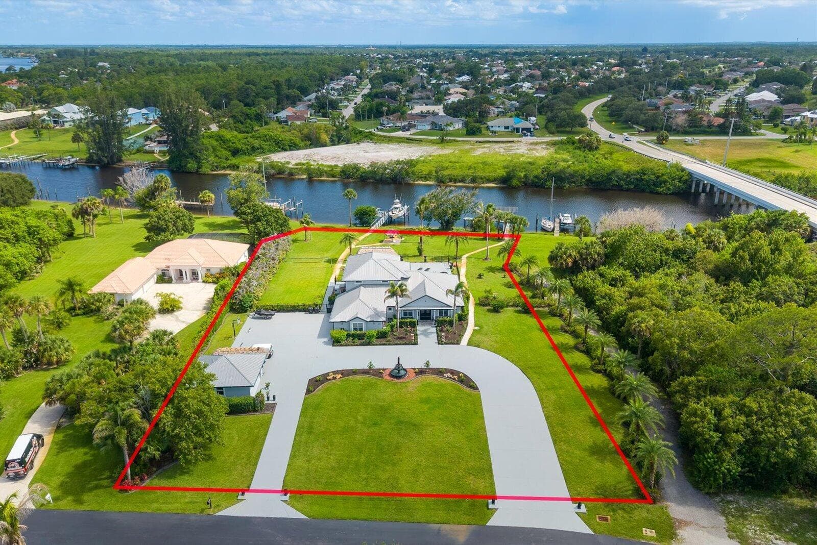 470 SE PINE Road, Port St. Lucie, FL 34984