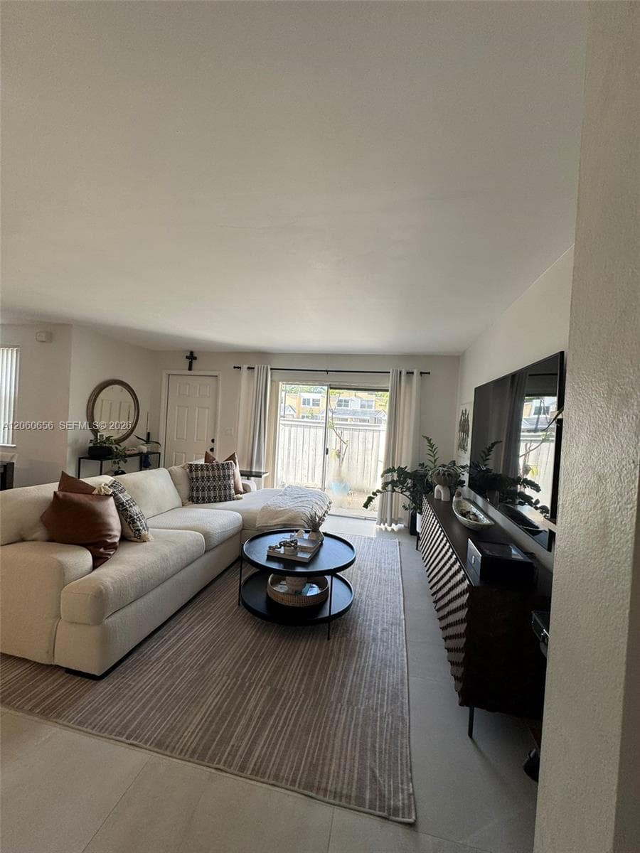 6845 SW 45th Ln # 10, Miami, FL 33155 — zdjęcie 5