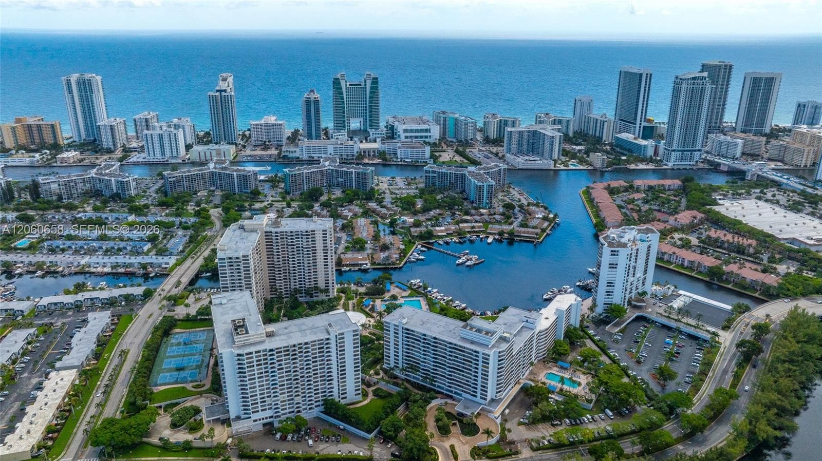 2500 Parkview Dr # 517, Hallandale Beach, FL 33009 — zdjęcie 5