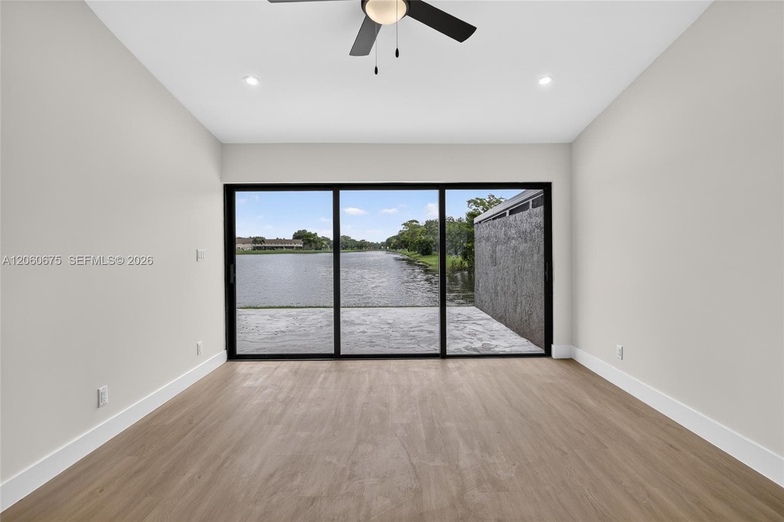 9575 NW 38th Pl, Sunrise, FL 33351