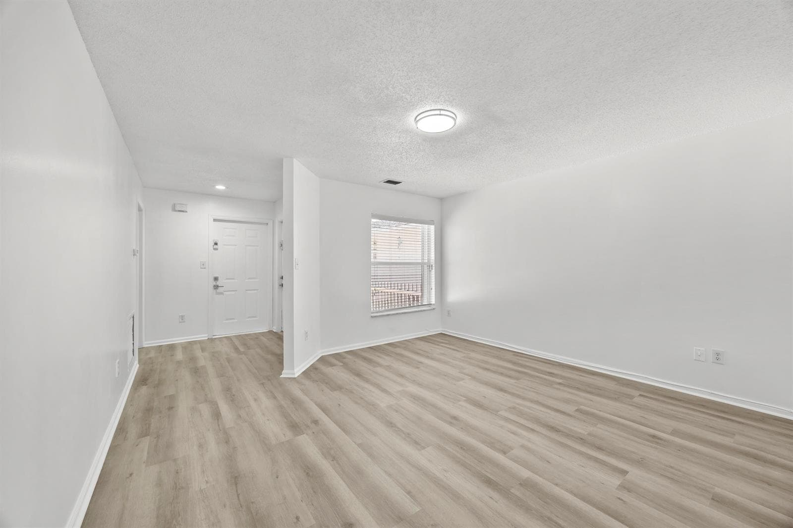136 Sparrow Drive # B, Royal Palm Beach, FL 33411 — zdjęcie 5