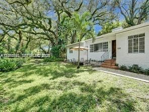 400 NE 86th St # 400, El Portal, FL 33138 — zdjęcie 2