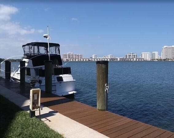 16546 NE 26TH Avenue # 6J, North Miami Beach, FL 33160 — zdjęcie 3