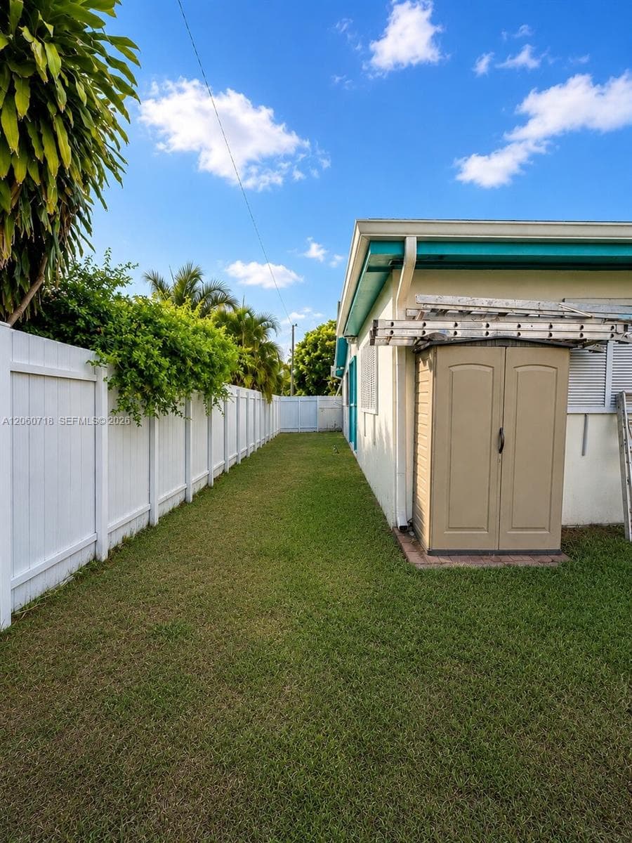 9395 Nassau Dr, Cutler Bay, FL 33189 — zdjęcie 5