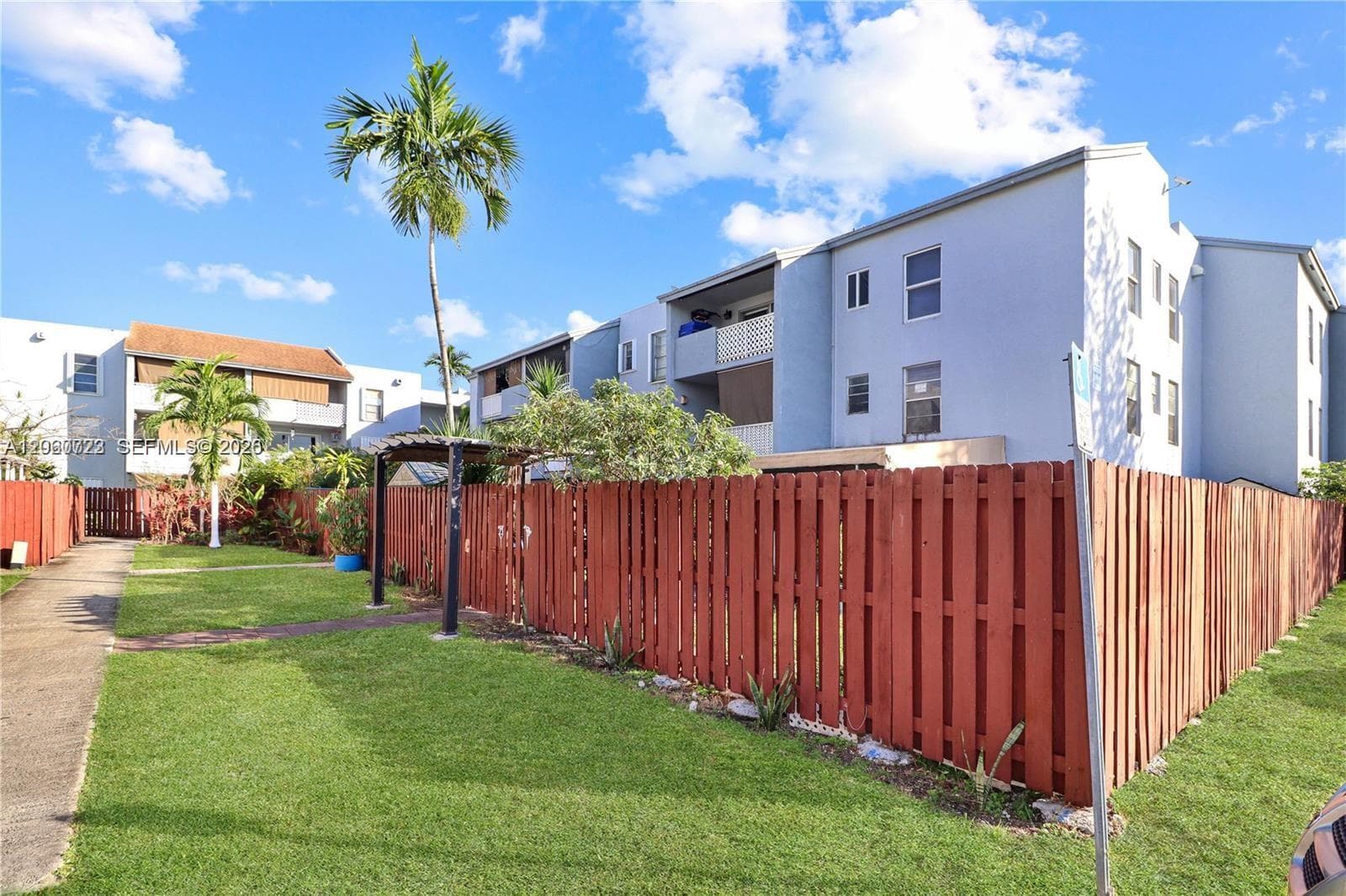 6095 W 18th Ave # S219, Hialeah, FL 33012