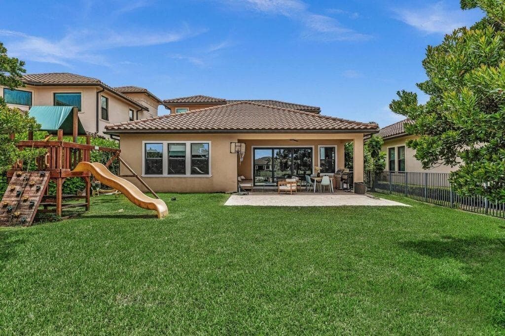 12143 S BAYPOINT Circle, Parkland, FL 33076 — zdjęcie 2