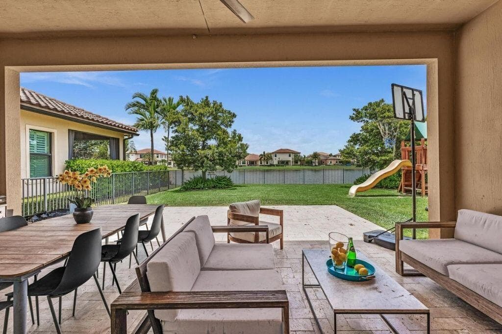 12143 S BAYPOINT Circle, Parkland, FL 33076 — zdjęcie 4