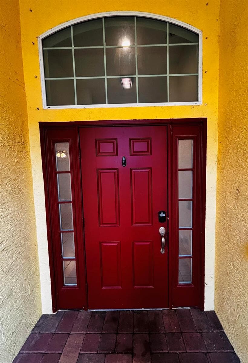 9558 SEA SPRAY Drive, Fort Pierce, FL 34945 — zdjęcie 2