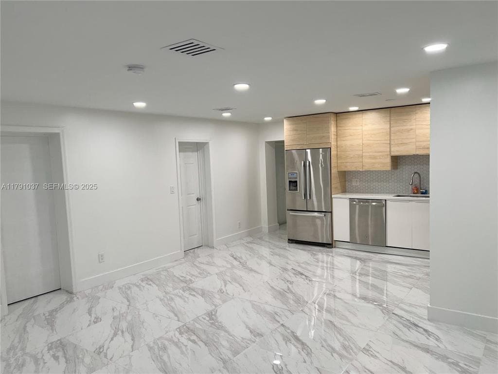 4337 SW 49TH Street, Dania Beach, FL 33314 — zdjęcie 3