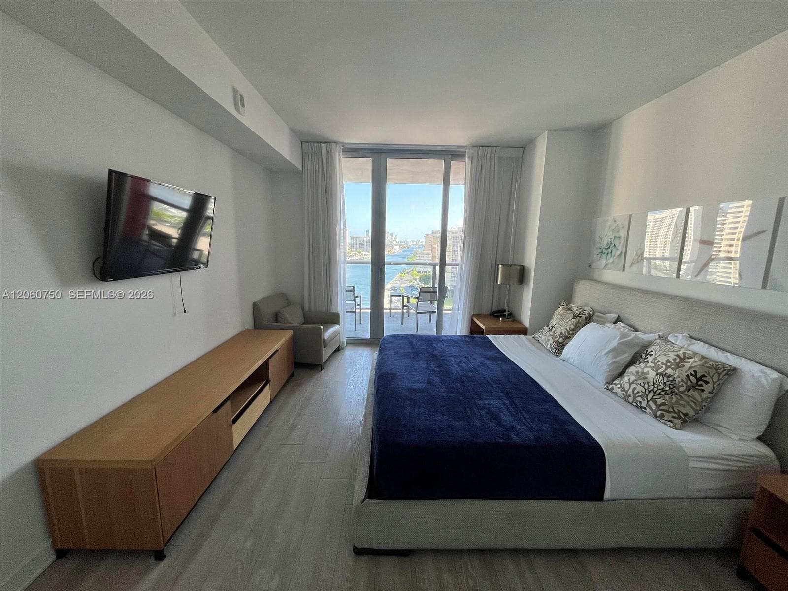 2602 E Hallandale Beach Blvd # 1105, Hallandale Beach, FL 33009 — zdjęcie 4