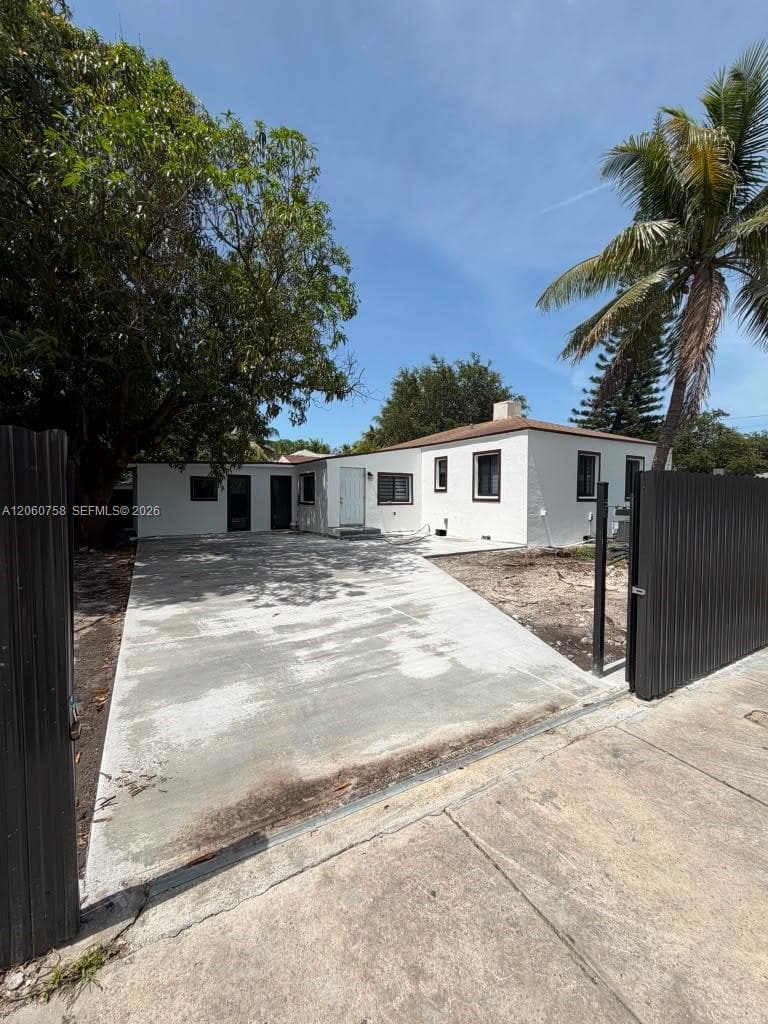 5700 N Miami Ave, Miami, FL 33127 — zdjęcie 2