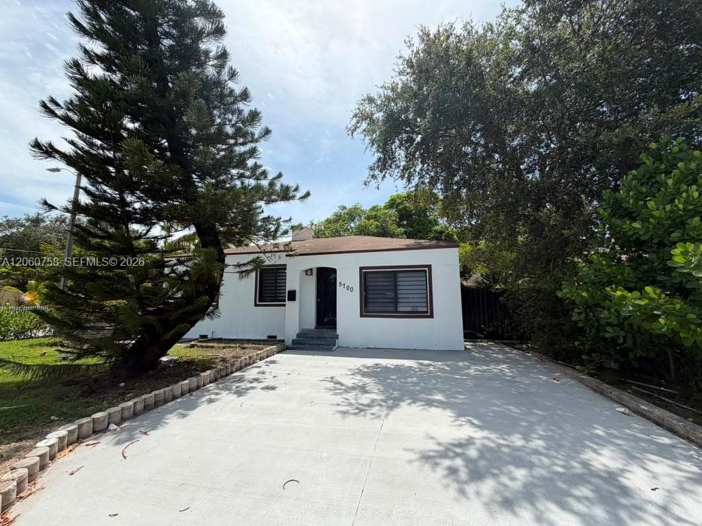 5700 N Miami Ave, Miami, FL 33127
