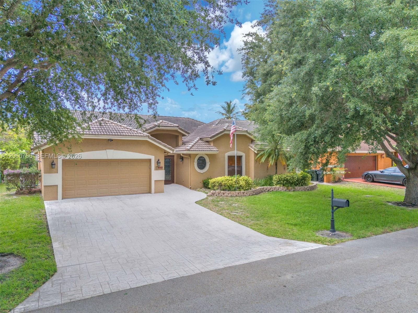 5143 NW 42nd Ter, Coconut Creek, FL 33073