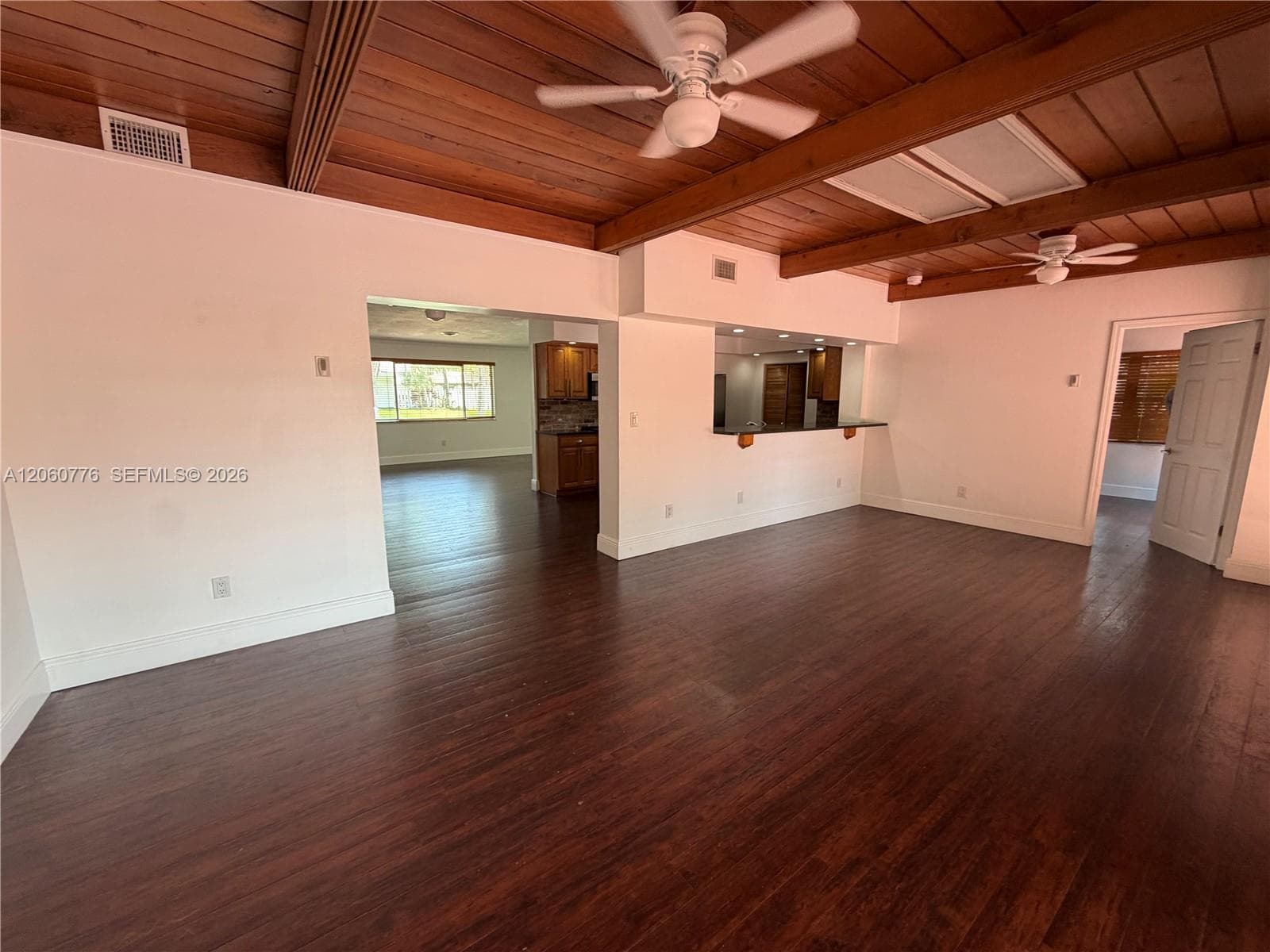 6305 Marlin Dr, Coral Gables, FL 33158 — zdjęcie 5