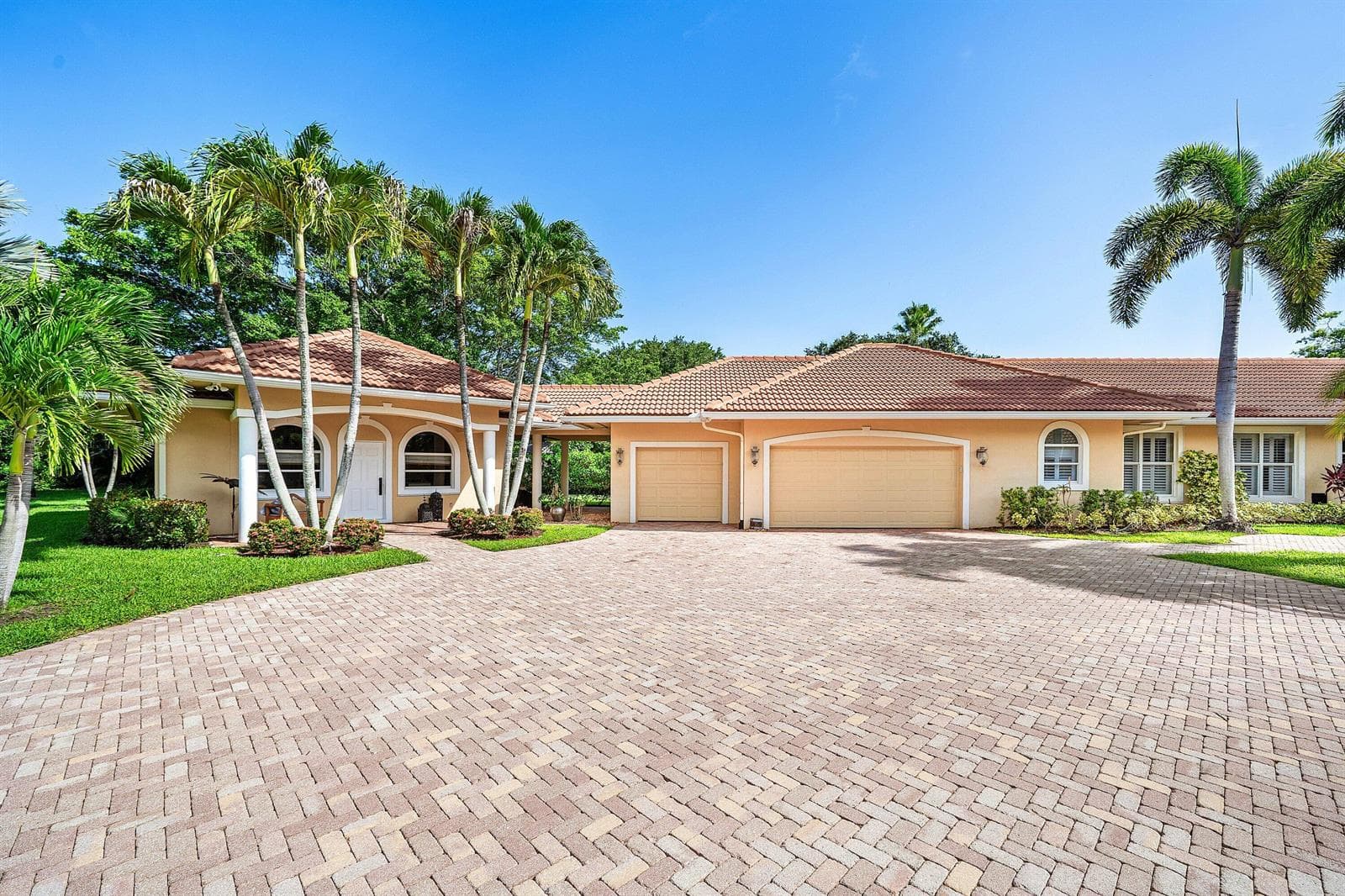 221 THORNTON Drive, Palm Beach Gardens, FL 33418 — zdjęcie 3