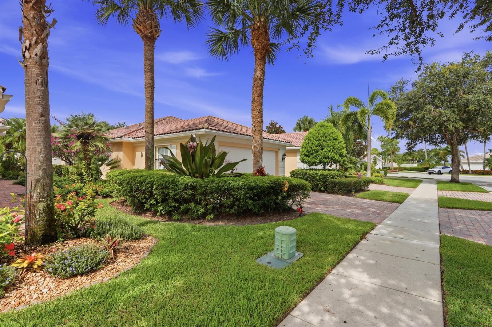 8450 SAINT JOHNS Court, Wellington, FL 33414 — zdjęcie 5