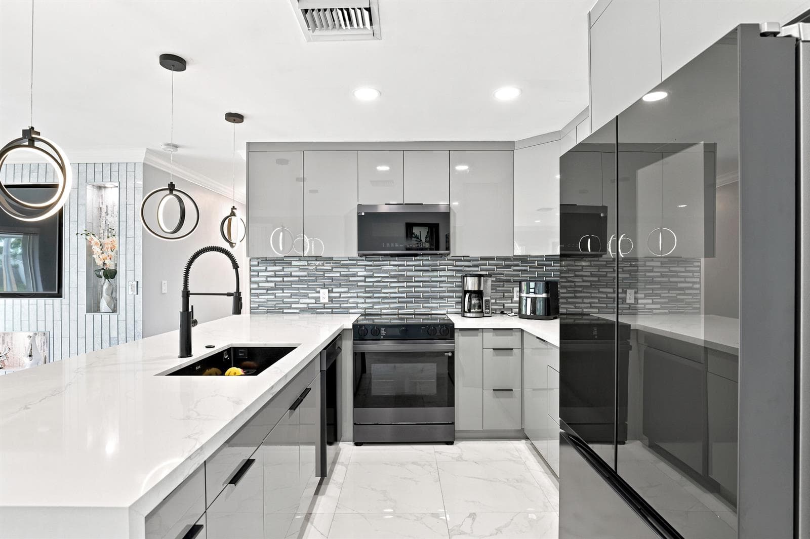2331 SW 50TH Terrace, Fort Lauderdale, FL 33317 — zdjęcie 5