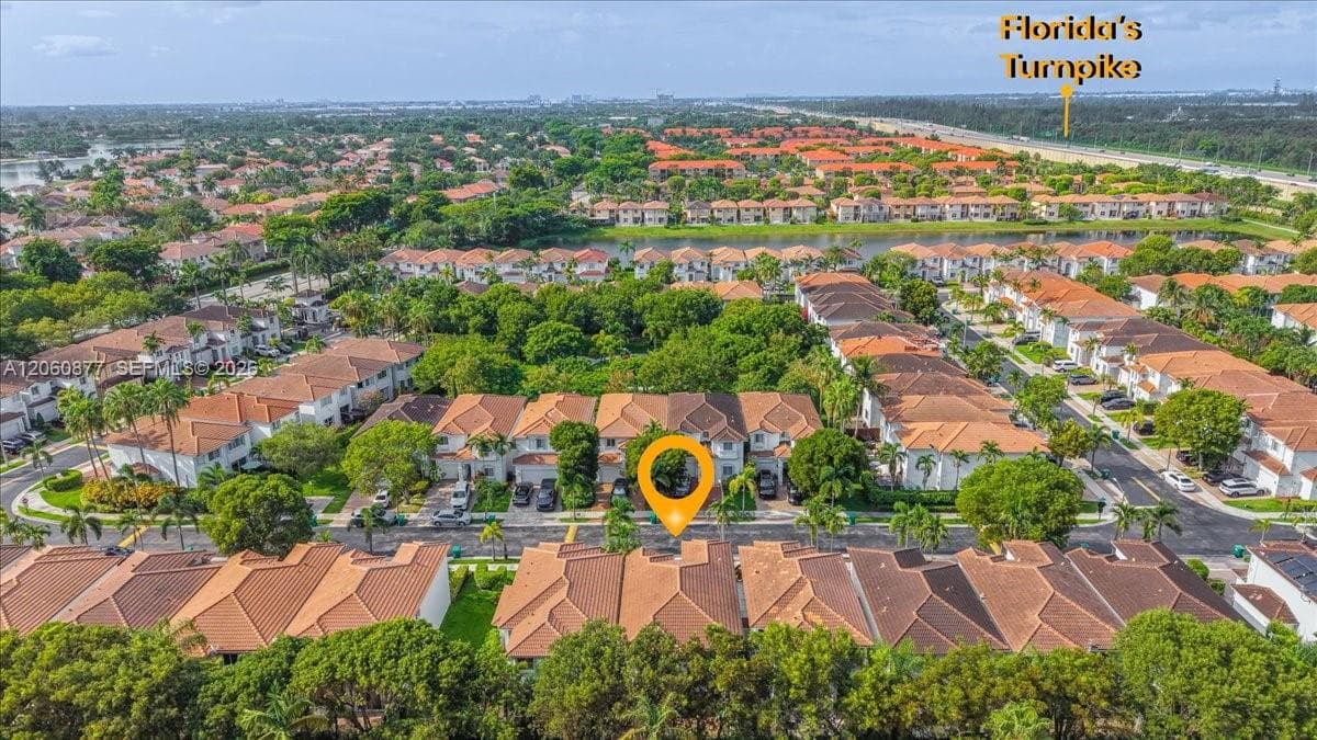 11495 NW 71st St, Doral, FL 33178 — zdjęcie 4
